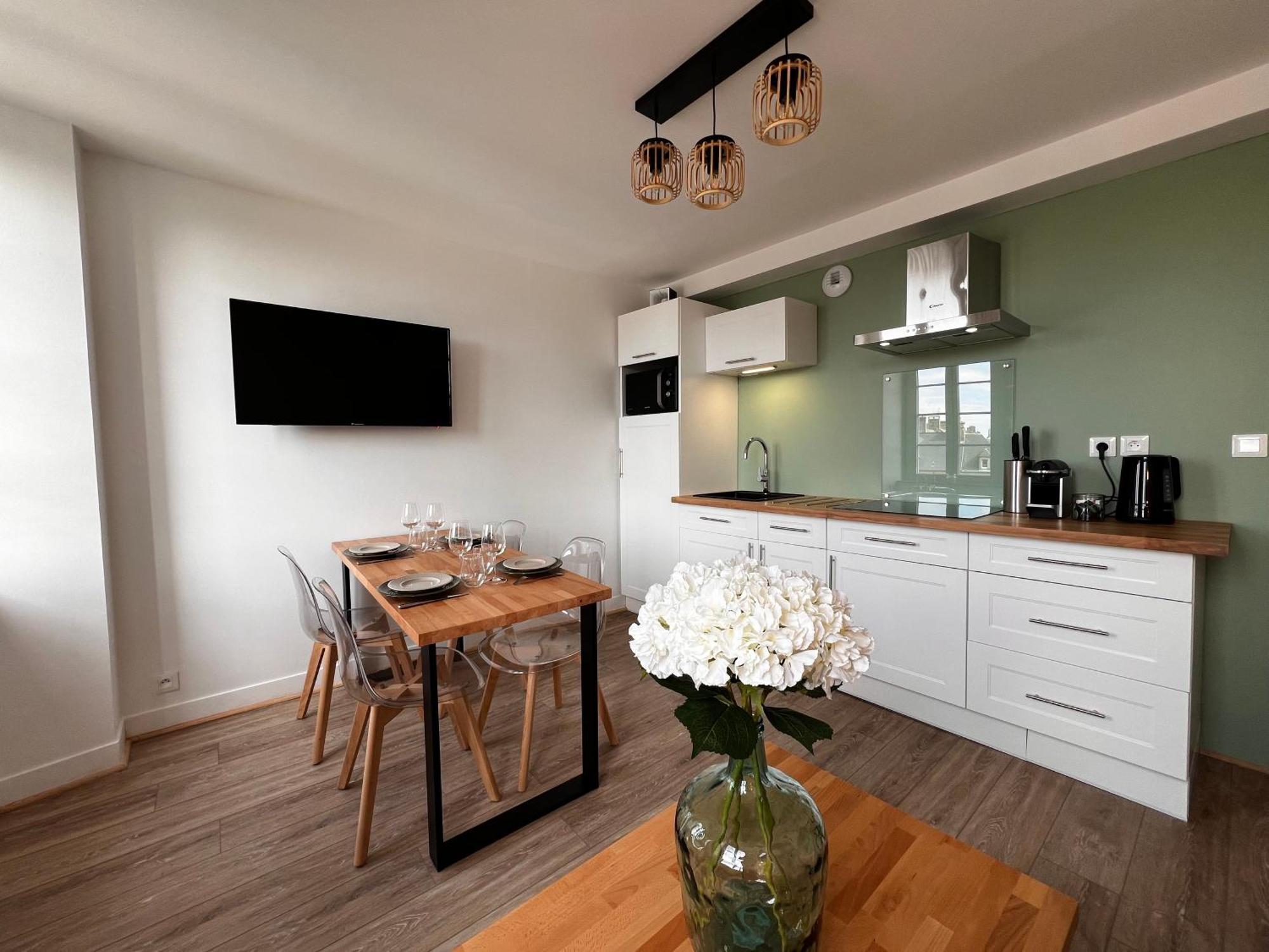 Appartement Gordon Smith, En Plein Centre, 4 Pers Sainte-Mère-Église Kültér fotó